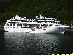 Schiffsfoto des Kreuzfahrtschiffes Azamara Onward